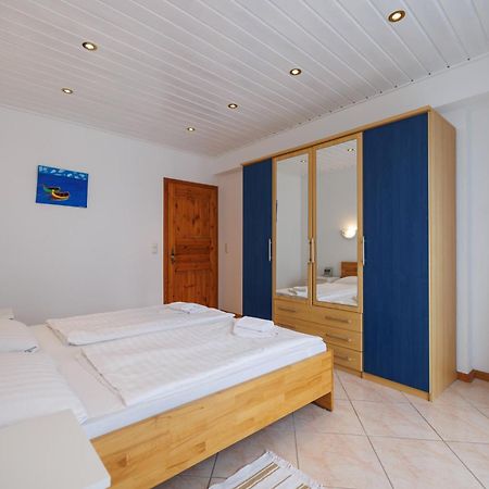 Guesthouse Halilagic 克尔克 外观 照片