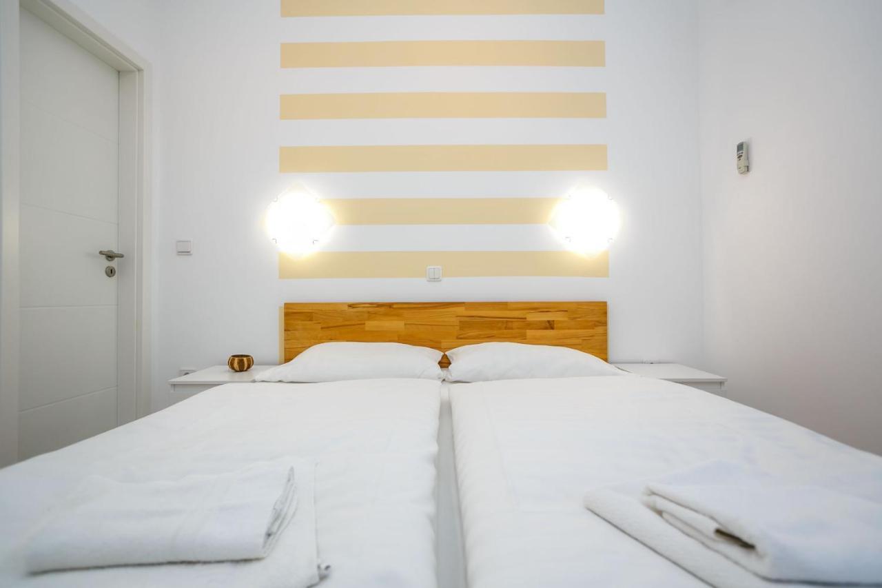 Guesthouse Halilagic 克尔克 外观 照片