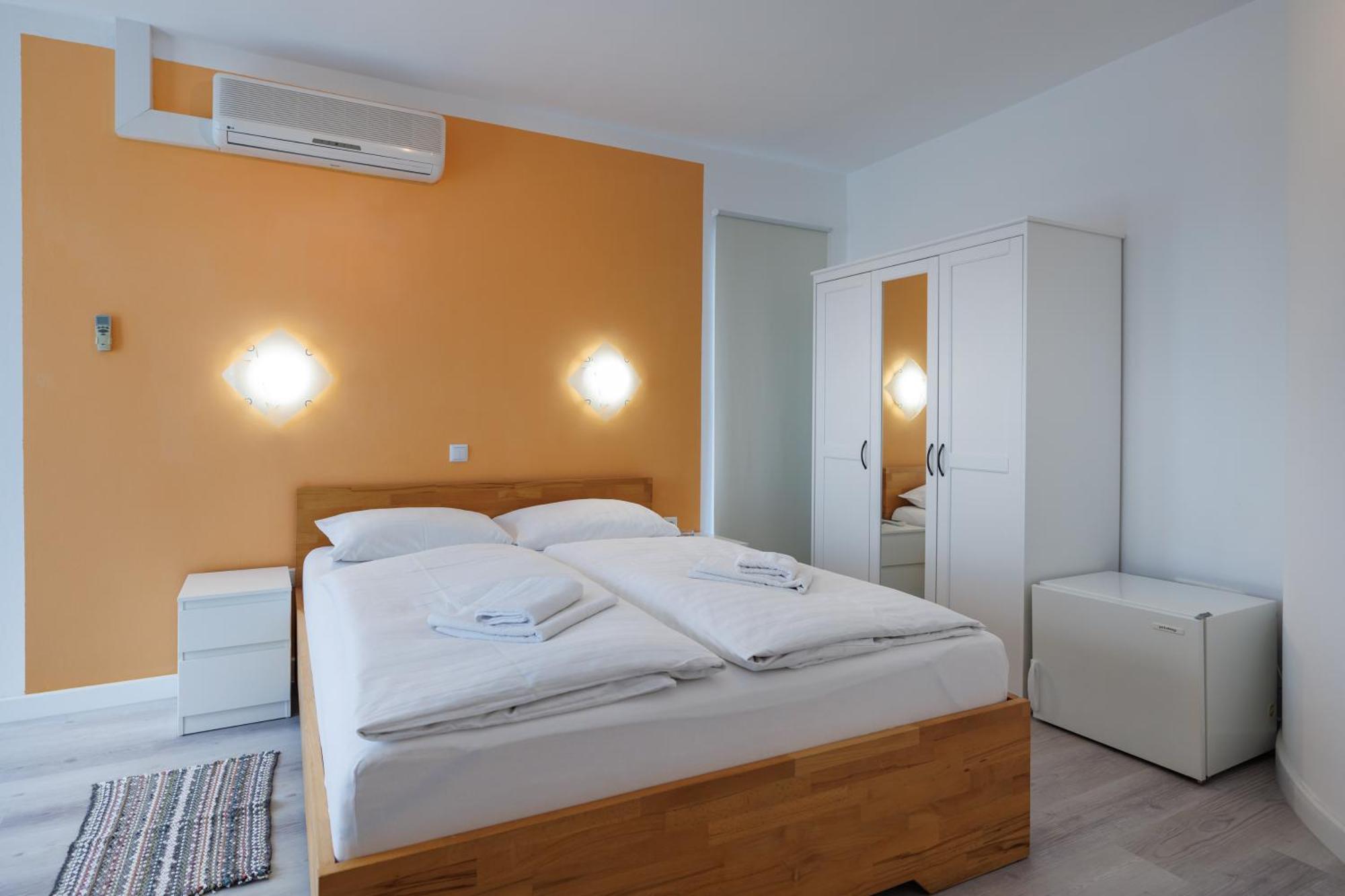 Guesthouse Halilagic 克尔克 外观 照片